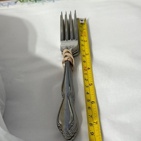 6 Oneida Stainless Steel Berkeley Pattern Dinner Forks 7.25" Floral Design - Picture 5 of 5